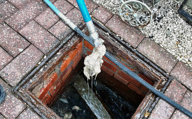 https://plumberbeechboro.com.au/uploads/2025/06/blocked-drains-598620.jpg